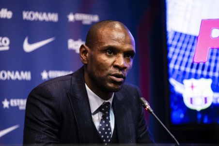 (عکس) اذان‌گویی خواننده ایرانی، سوژه مدیرورزشی بارسلونا