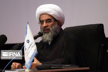 نظر آیت‌الله فاضل لنکرانی درباره روزه بیماران در دوره کرونا