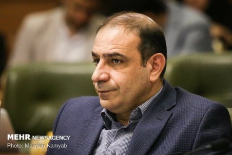 علیخانی: وعده خرید ۵۰۰ اتوبوس در یک ماه شوخی با افکار عمومی است