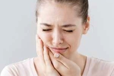 تاثیر مشکلات دهان و دندان بر باروری زنان