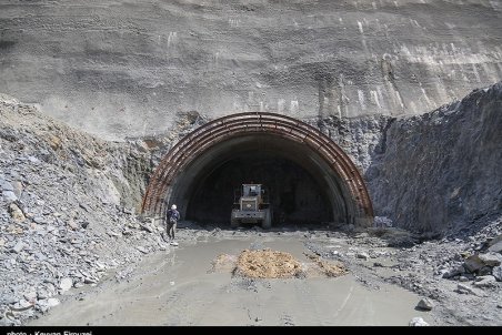 توضیحات مدیرکل محیط زیست البرز در مورد رانش‌های جاده هشتگرد ــ طالقان