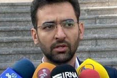 عصبانیت وزیر ارتباطات از نحوه ارائه سیم‌کارت‌های رایگان