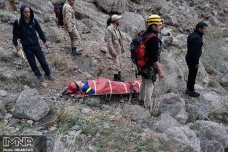 سقوط مرد ۵۵ ساله از کوه صفه