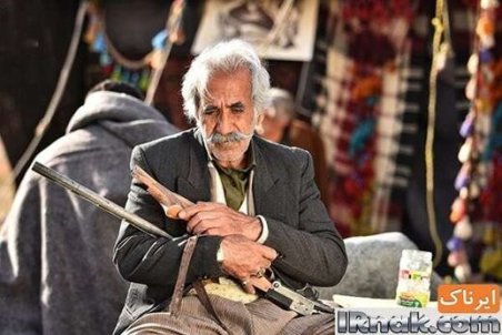 عکس | عمو کاووس «نون .خ»خلبان هلی کوپتر و سرهنگ بازنشسته است!