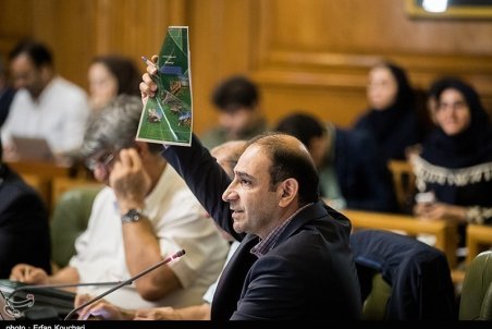 سوار شدن ۳ مسافر در تاکسی طبق مصوبه است/ کرایه ۴ نفر بین ۳ مسافر تقسیم شود