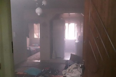 آتش‌سوزی موتورسیکلت منجر به گرفتار شدن ۶ نفر شد/ عکس