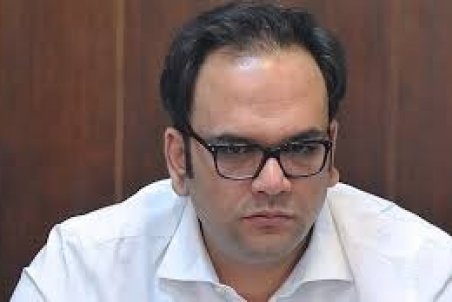 هزینه سریال من به مراتب کمتر از سریال تلویزیونی"معمای شاه" است و بیننده اش به مراتب بیشتر