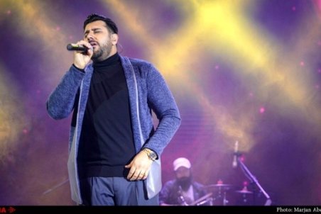 «دست خالی» با صدا احسان خواجه‌امیری+صوت