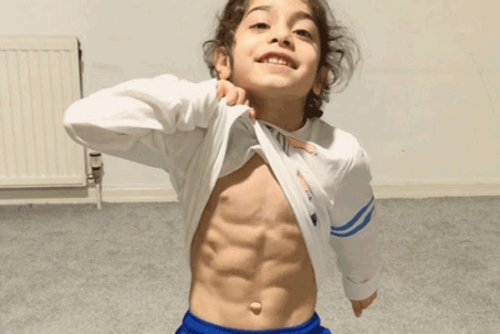 آرات؛ نابغه یا قربانی؟