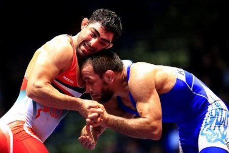 حسین‌خانی : مشکل سالن و حریف تمرینی را حل کردم