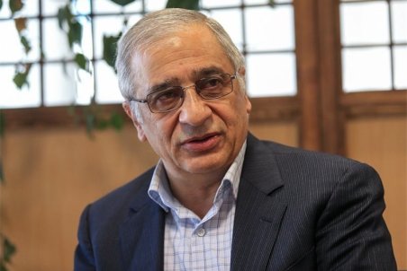 مظاهری: کاهش نرخ سود بانکی اقدامی واقع بینانه بود