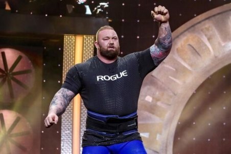 بازیگر "تاج و تخت" رکورد بلندکردن وزنه در جهان را شکست