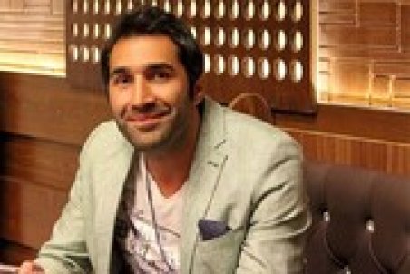 ماجرای شنیدنی پدر روحانی بازیگر معروف و حذف سید اول اسمش در تلویزیون!