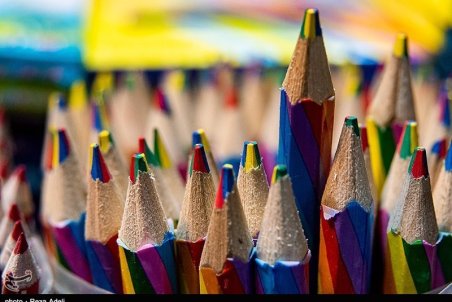 موجی از بیکاری در میان تولیدکنندگان نوشت‌افزار ایرانی/ چالش جدید برای تامین بازار مهرماه