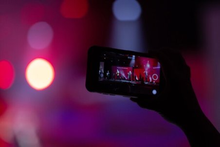 ﻿ مجوز برگزاری کنسرت‌های مجازی را چه کسی صادر می‌کند؟