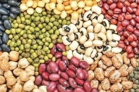 شتاب قیمت حبوبات در بازار اصفهان؛ گرانی و کمیابی مردم را غافلگیر کرده است