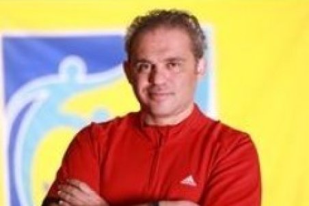 ﻿ مظفری: اعتراف اکبریان نشانه فاجعه مدیریت است