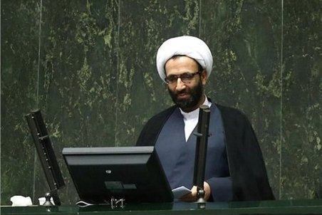 انتقاد نماینده مجلس از نحوه برکنار وزیر صمت