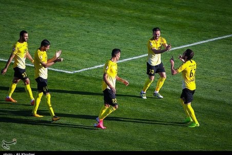 پروتکل‌های بهداشتی بوندسلیگا را نمی‌توان با امکانات ایران اجرا کرد