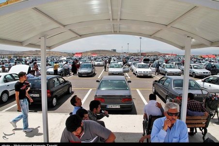 تحویل خودرو از طریق نمایندگی ها به مشتریان بدون پلاک تخلف است
