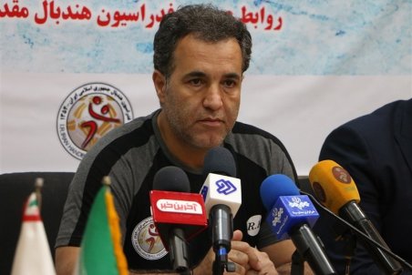 حبیبی: با قبول هدایت تیم ملی هندبال ریسک بزرگی کردم