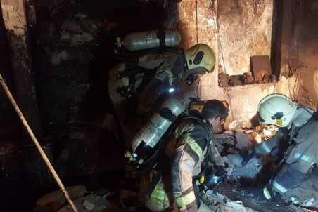 آتش‌سوزی در خانه‌ای قدیمی با ۱۷ اتاق اجاره‌ای