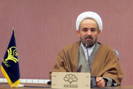 چرا نباید فطریه را به فقیری داد که گناهکار است یا نماز نمی‌خواند؟