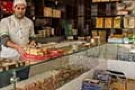 کرونا، فروش شیرینی را ۷۰درصد کاهش داد