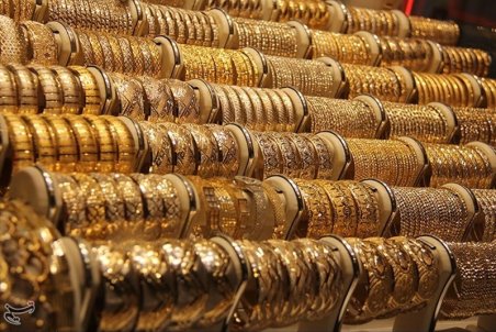 سایه سنگین گرانی بر بازار طلا در شیراز/ کرونا سبب فروش طلای شهروندان شد