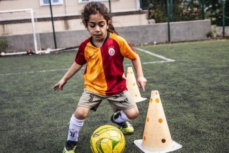 چرا نگران آرات هستم