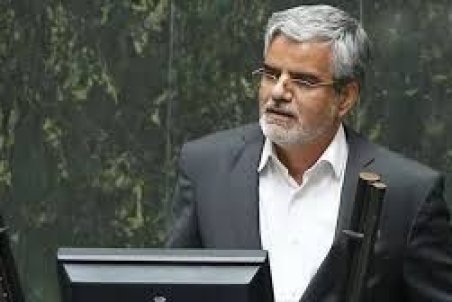 درخواست ۱۱۰۰ استاد دانشگاه برای تبرئه صادقی