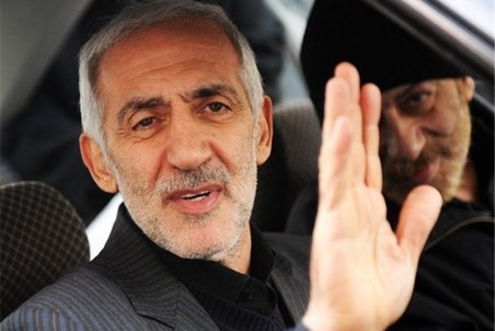 دادکان: وزارت ورزش اساسنامه فدراسیون فوتبال را تنظیم می‌کند و به فدراسیون می‌دهد