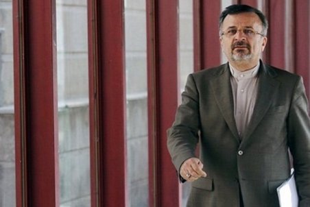 ماجرای چمدان پرپولی که داورزنی با خودش به امارات برد