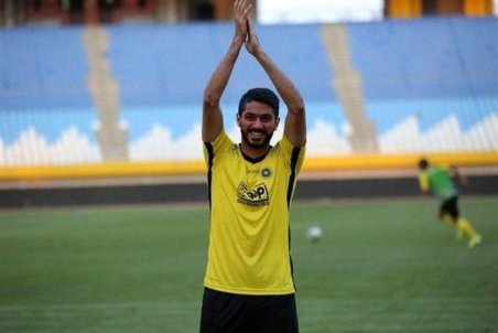 ﻿ ورود مدافع سپاهان به دعوای توئیتری قالیباف و ترامپ