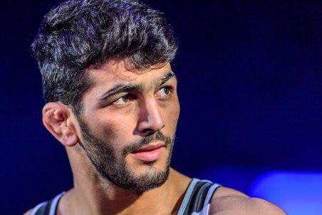 حسن یزدانی: تا المپیک ۲۰۲۴ کشتی می گیرم