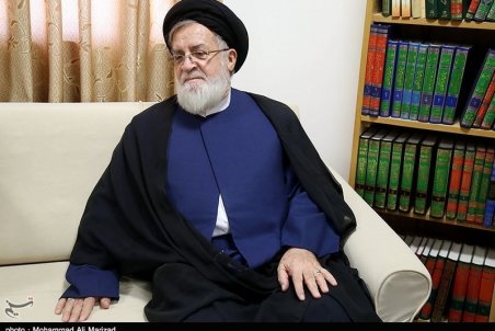 روحانی با استعفای رئیس بنیاد شهید موافقت کرد