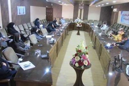 تاکید بر فاصله گذاری اجتماعی در جلسه مسئولین واحدهای ستادی مرکز بهداشت سمنان