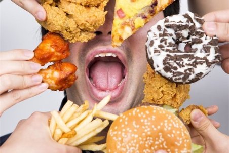 علایم و عوارض پرخوری عصبی در بدن