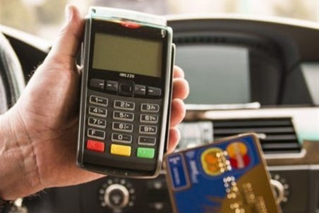 تاکسی‌های درون شهری بوشهر به کارت‌خوان مجهز می‌شود