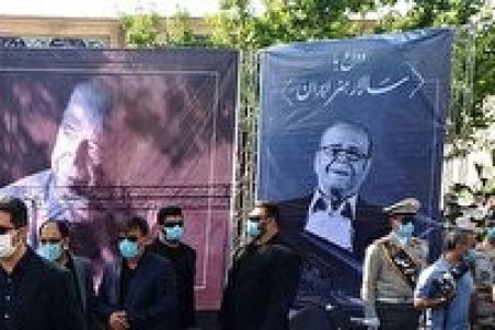 فیلم| تشییع پیکر «محمد علی کشاورز»