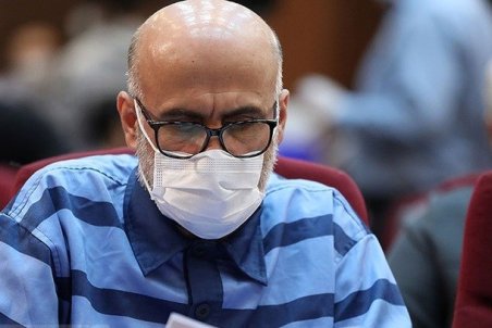 هشت نکته از دادگاه اکبر طبری؛ یک میلیارد پول نقد در کیسه، توبه رفیق و همسر بی‌خبر!