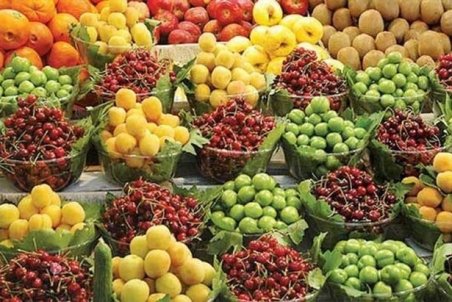 افزایش ۵۰ درصدی قیمت میوه‌های تابستانه در بازار شهرکرد