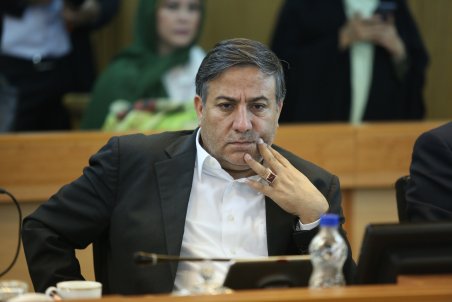 توضیحات سالاری در مورد تخلفات ملکی نهاد ریاست جمهوری