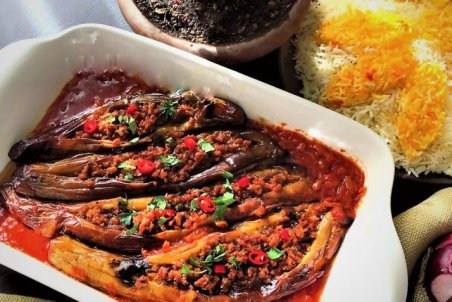 طرز تهیه بادمجان شکم پر