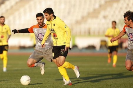 حسینی: ۹ فینال مهم داریم و باید بجنگیم