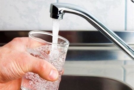 تکذیب انتقال کرونا از طریق آب شرب/ میزان کلر موجود در آب برای تصفیه بهتر افزایش یافت