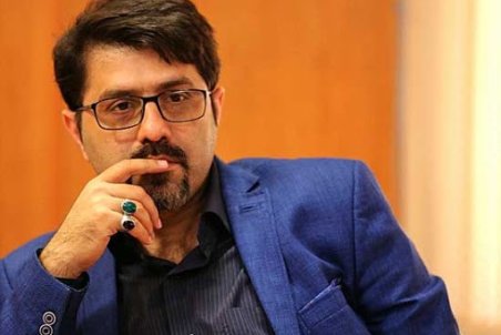 خامسیان : حتی نزدیکان عارف هم از استعفایش خبر نداشتند