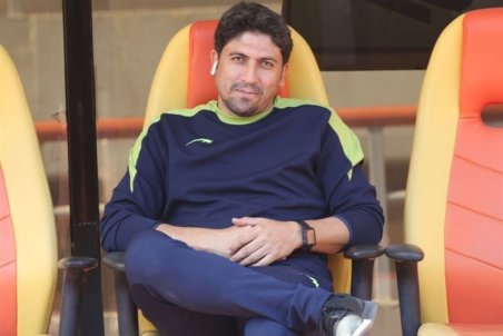 علوی: ۱۰ روز پیش ۸ بازیکن کرونایی داشتیم!