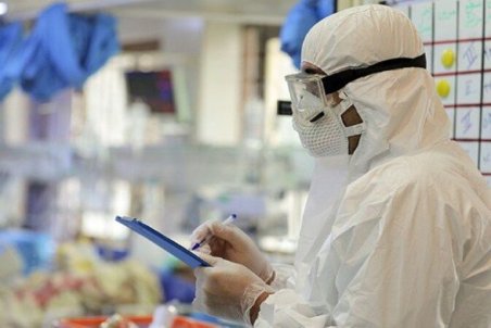 بستری ۷۰۰ بیمار کرونایی در مراکز درمانی/ پایان کرونا مشخص نیست