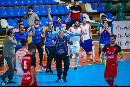 افضل: به کمیته انضباطی فدراسیون فوتبال اطلاعات غلط داده‌اند